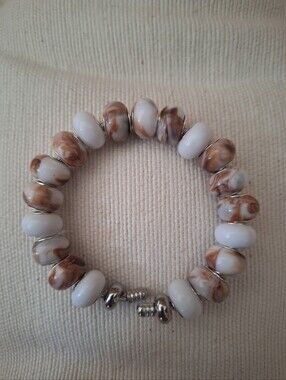 Beaded Adjustable Bracelet with White and Brown Marbled, Solid White Glass Beads